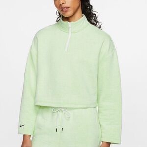 Nike Tech Fleece Green Cropped
1/4 Zip Sportswear Pullover
Sweatshirt